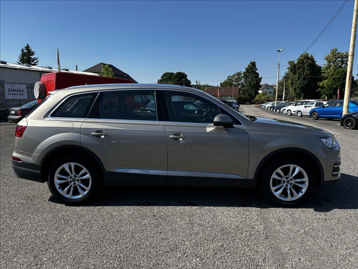 Audi Q7 SUV / Terénní 3,0 l 245 kw