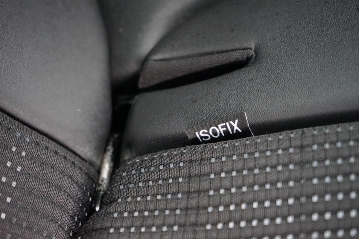 Peugeot 2008 SUV / Terénní 1,2 l 81 kw