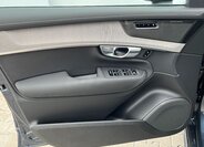 Volvo XC90 SUV 2,0 l 335 kw