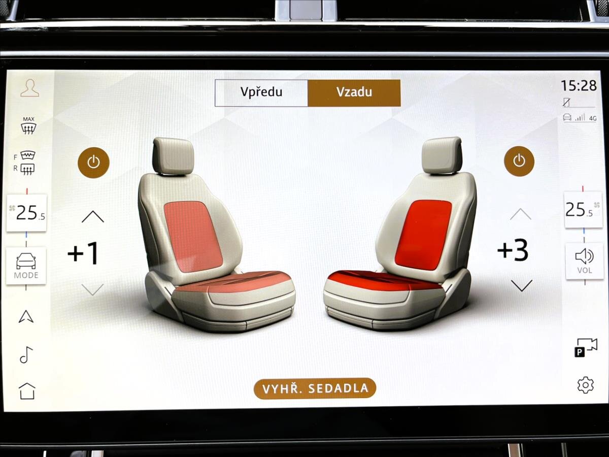 Land Rover Range Rover Velar SUV 2,0 l 150 kw