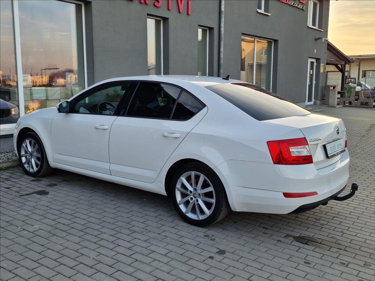 Škoda Octavia Sedan / Limuzína 2,0 l 110 kw