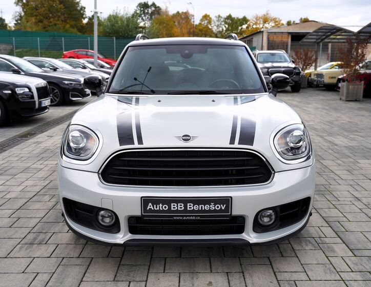 Mini Countryman 1