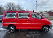Toyota Hi-Ace Skříň 2,4 l 55 kw
