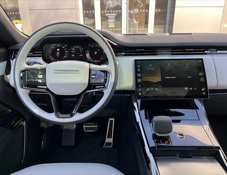 Land Rover Range Rover Sport SUV 3,0 l 221 kw