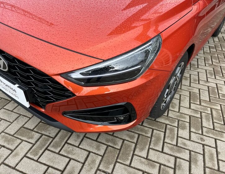 Hyundai i30 Kombi 998,0 73 kw