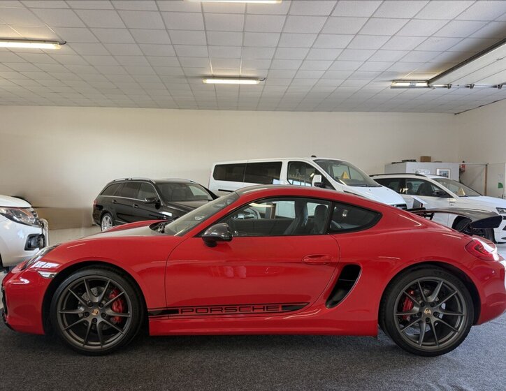 Porsche Cayman Kupé 3,4 l 239 kw