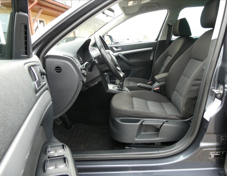 Škoda Octavia Kombi 1,8 l 118 kw