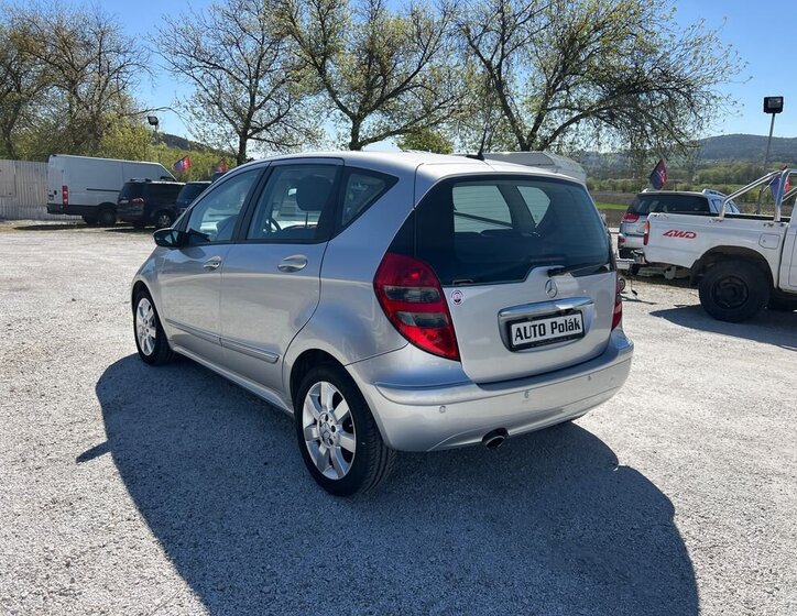 Mercedes-Benz Třídy A Hatchback 2,0 l 103 kw