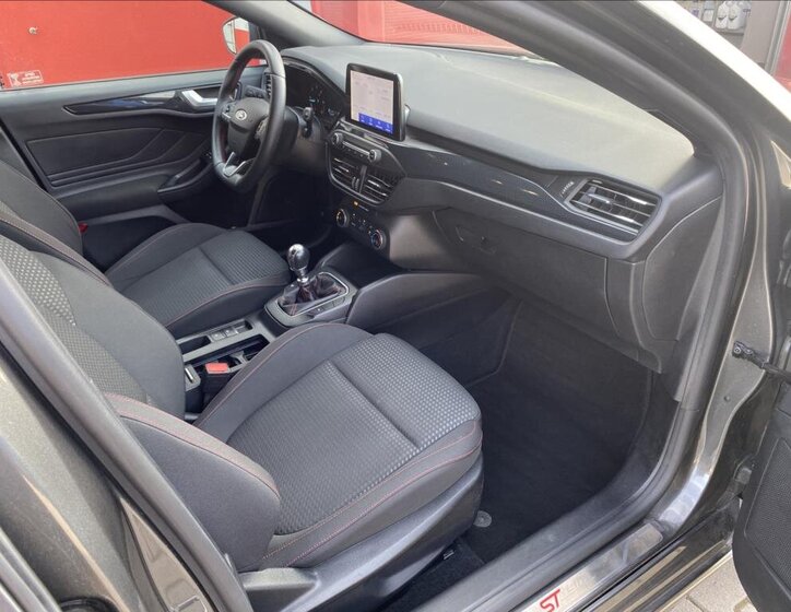 Ford Focus Kombi 1,5 l 88 kw