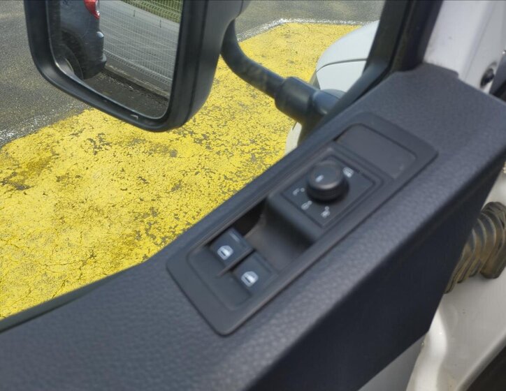 Volkswagen Transporter Valník 110,0 110 kw