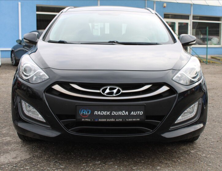 Hyundai i30 Kombi 1,6 l 88 kw