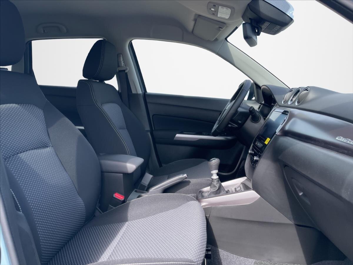 Suzuki Vitara SUV / Terénní 1,4 l 81 kw