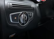 Mercedes-Benz Třídy C Sedan 2,1 l 100 kw