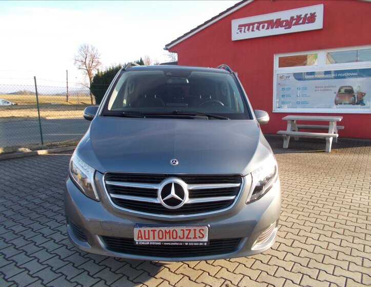 Mercedes-Benz Třídy V MPV 2,1 l 140 kw