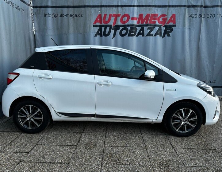 Toyota Yaris Kombi 1,5 l 54 kw