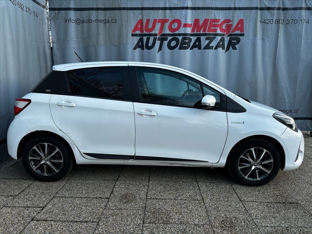 Toyota Yaris Kombi 1,5 l 54 kw