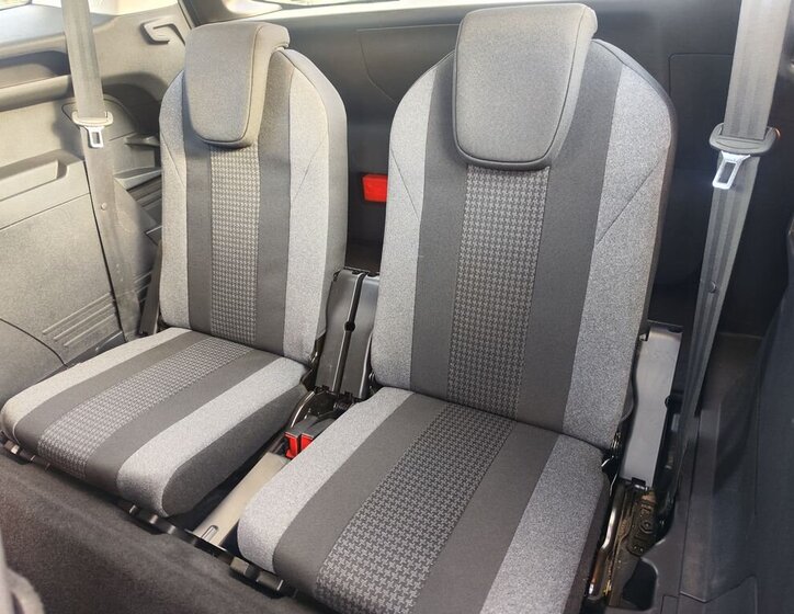 Peugeot 5008 SUV / Terénní 1,2 l 96 kw