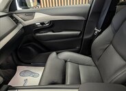 Volvo XC90 Ostatní 2,0 l 335 kw