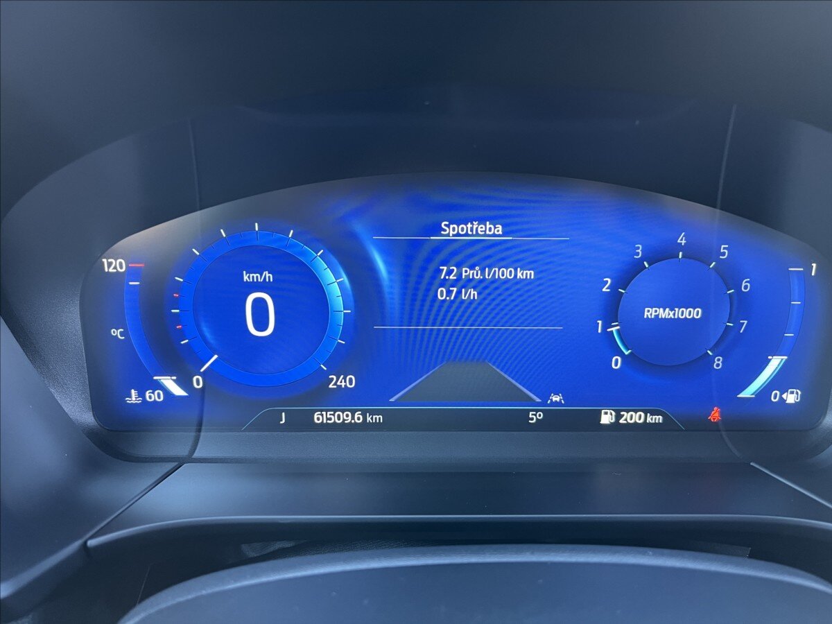 Ford Kuga Kombi 1,5 l 111 kw