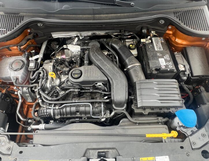 Škoda Karoq SUV 1,5 l 110 kw