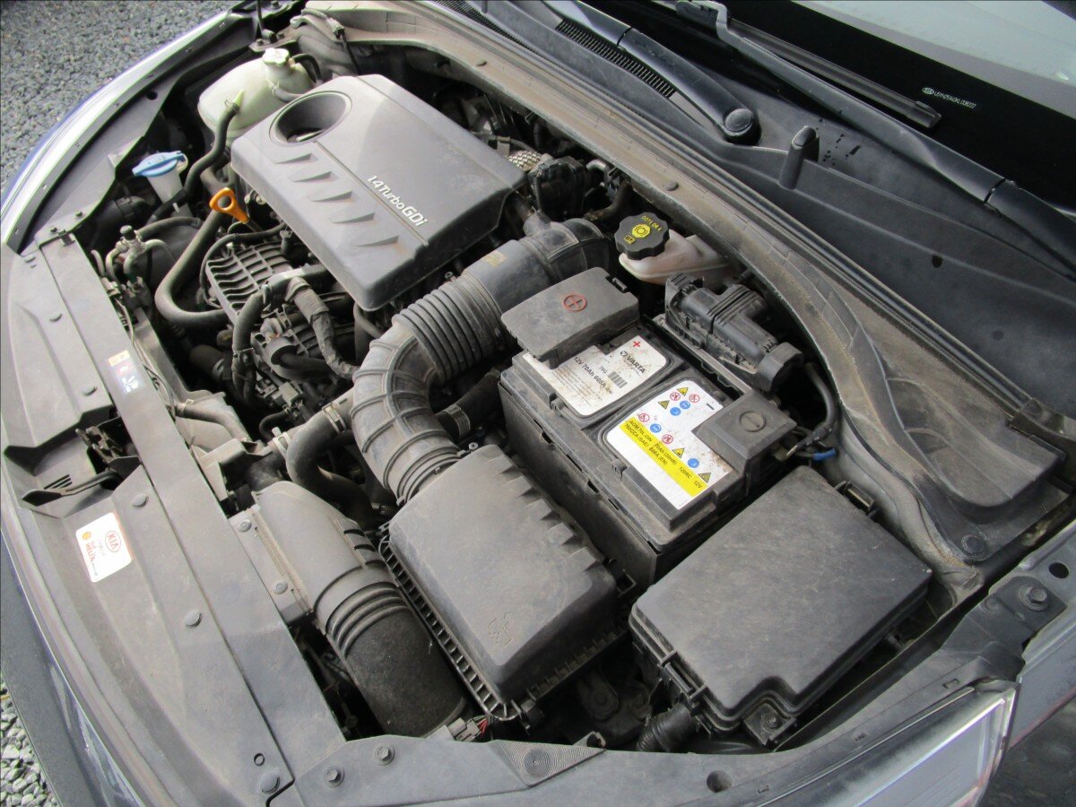 KIA Ceed Hatchback 1,4 l 103 kw