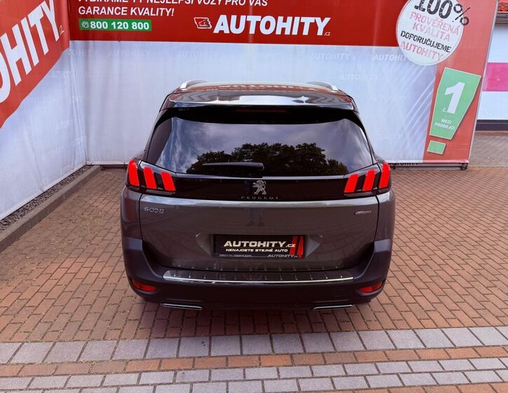 Peugeot 5008 SUV / Terénní 1,6 l 133 kw