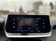 Peugeot 208 Hatchback 1,2 l 74 kw