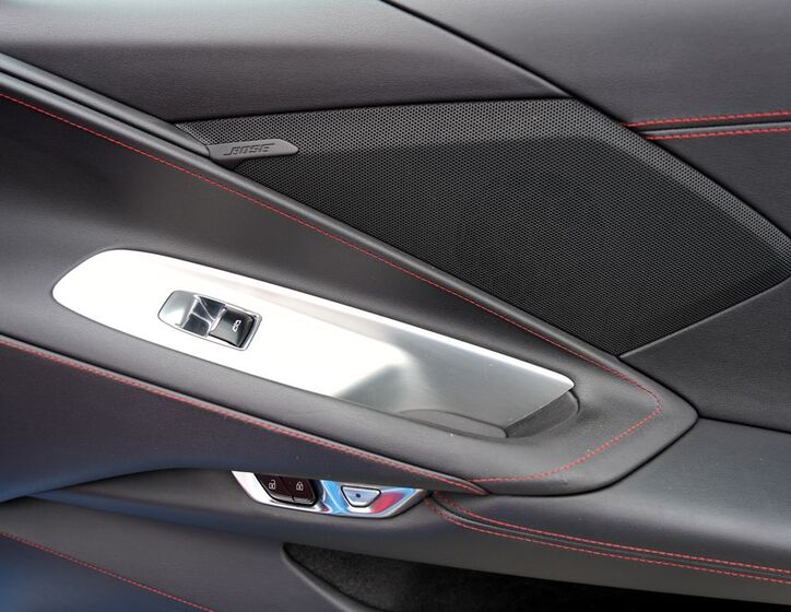 Chevrolet Corvette 37