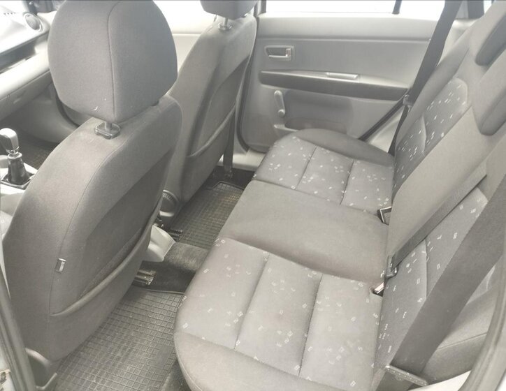 Mazda 2 Hatchback 1,2 l 55 kw