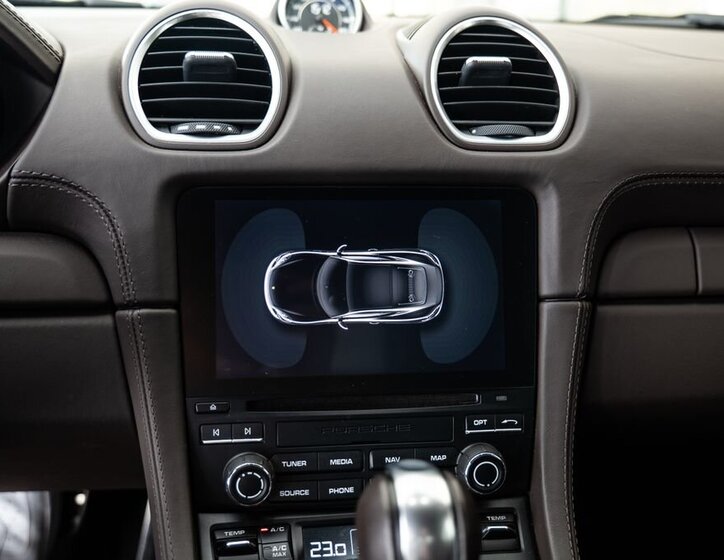 Porsche Cayman Kupé 2,5 l 257 kw