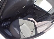 Peugeot 208 Hatchback 1,4 l 50 kw