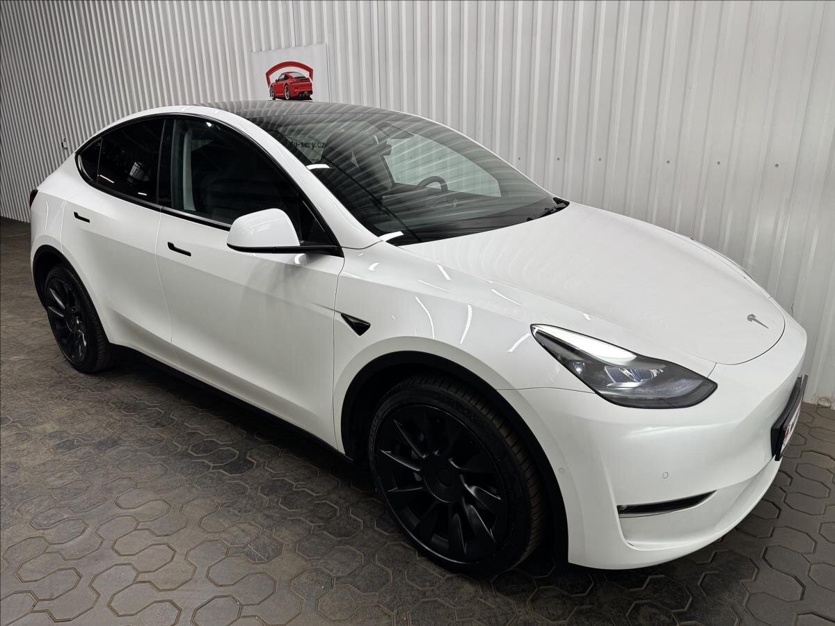 Tesla Model Y SUV 0,0 378 kw