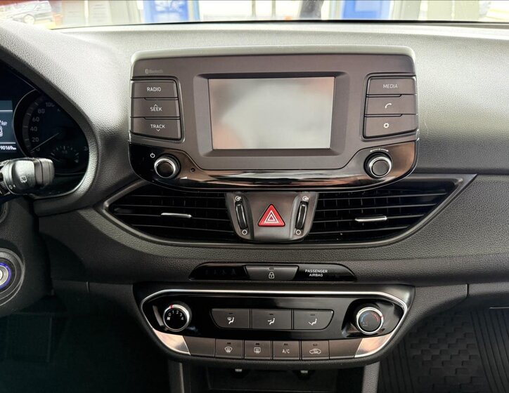 Hyundai i30 Kombi 1,4 l 103 kw
