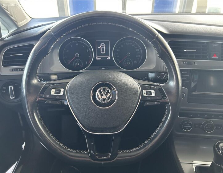 Volkswagen Golf Hatchback 1,2 l 81 kw