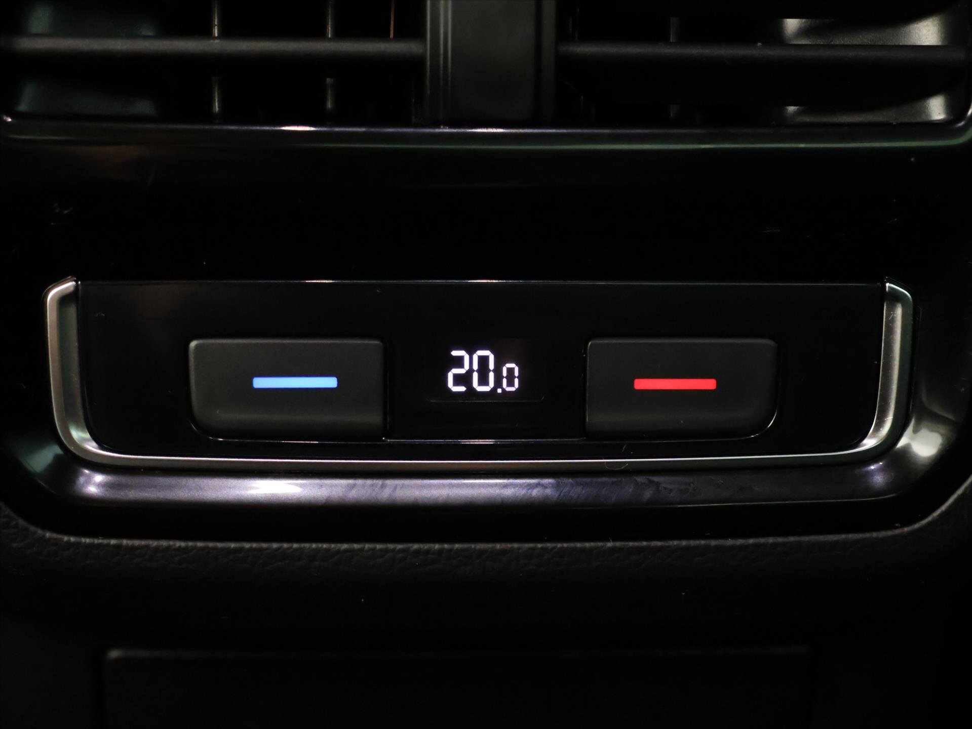 Volkswagen Passat Sedan 1,4 l 110 kw