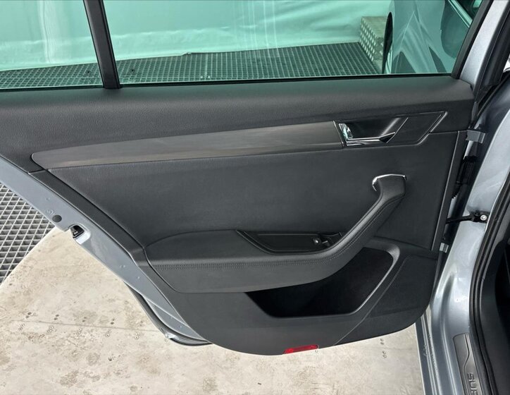 Škoda Superb Kombi 2,0 l 110 kw