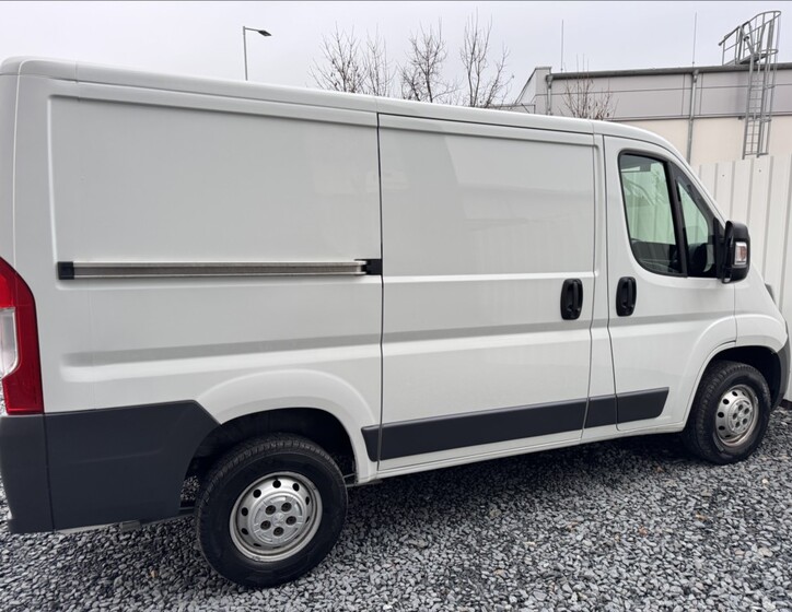 Peugeot Boxer 24