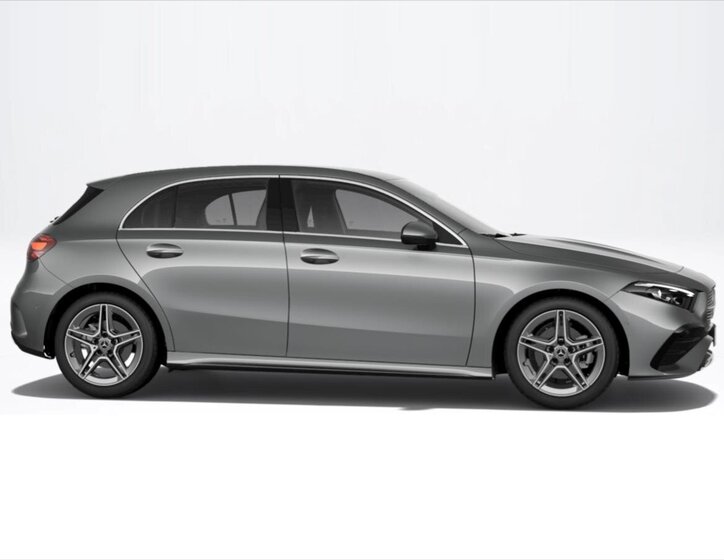 Mercedes-Benz Třídy A Hatchback 1,3 l 120 kw