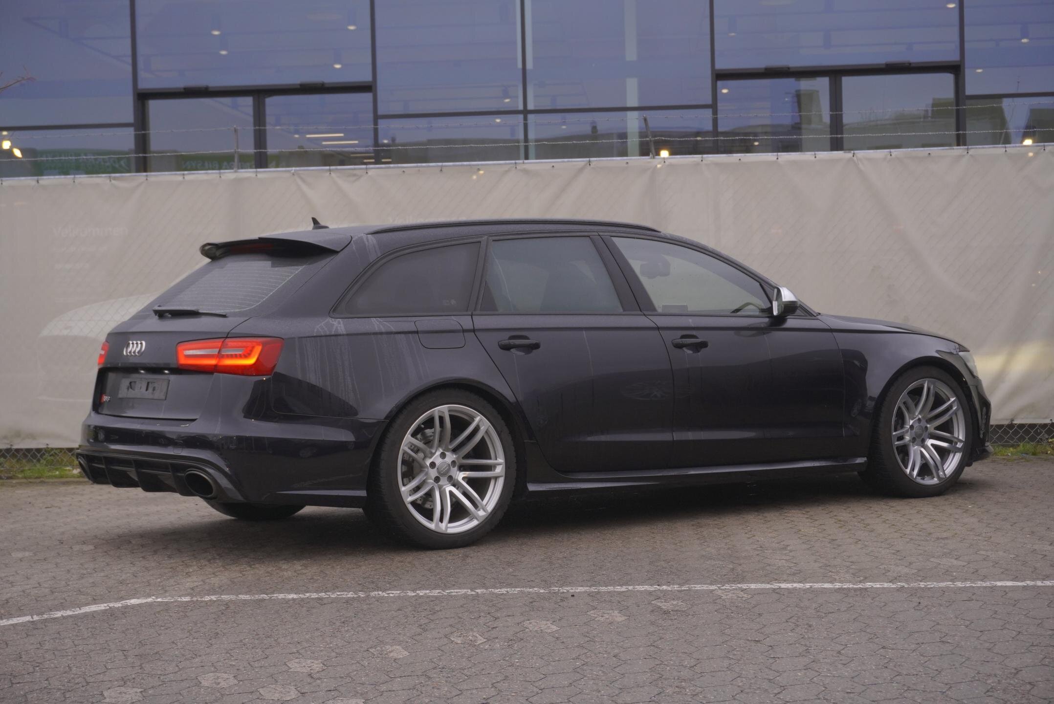 Audi RS 6 Hatchback 4,0 l 412 kw