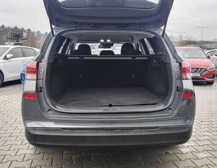 Hyundai i30 Kombi 1,5 l 103 kw