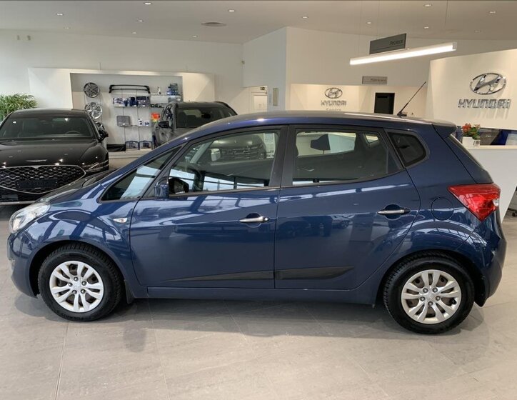 Hyundai ix20 MPV 1,4 l 66 kw