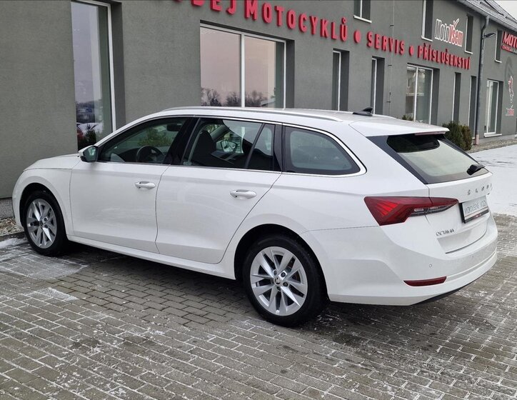 Škoda Octavia Kombi 2,0 l 85 kw