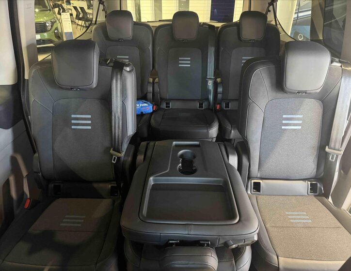 Ford Tourneo Kombi 2,5 l 171 kw