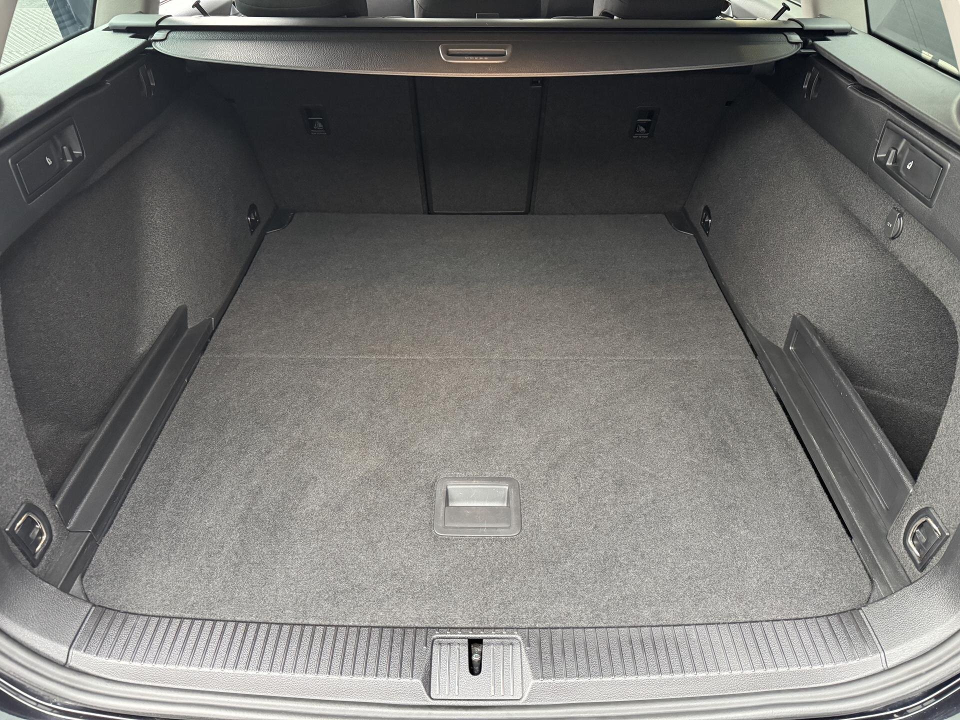 Volkswagen Passat Kombi 2,0 l 140 kw