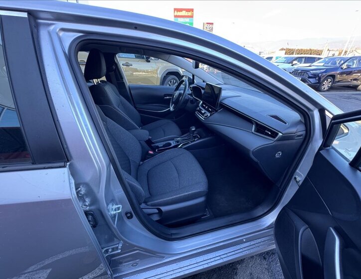 Toyota Corolla Sedan 1,5 l 92 kw