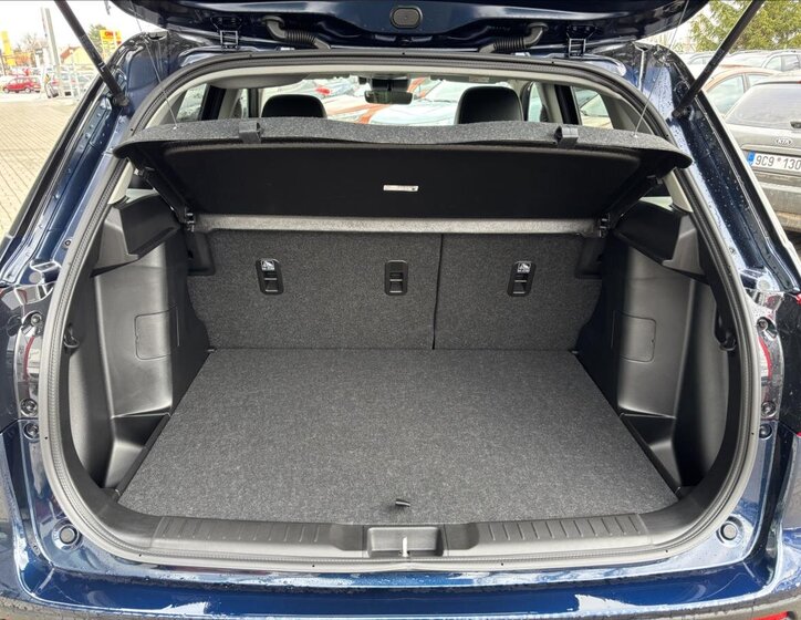 Suzuki Vitara SUV / Terénní 1,4 l 81 kw