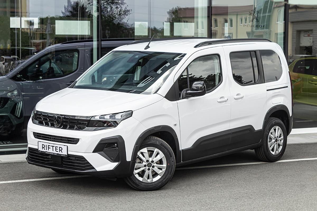 Peugeot Rifter MPV 1,5 l 96 kw