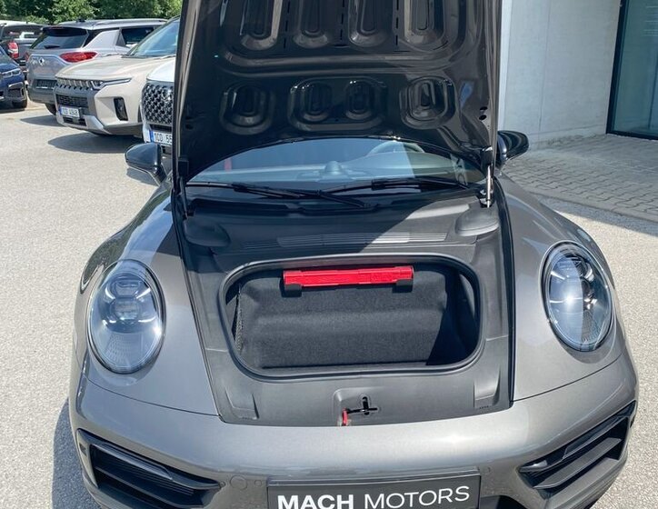 Porsche 911 Kupé 3,0 l 353 kw