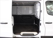 Renault Trafic 13