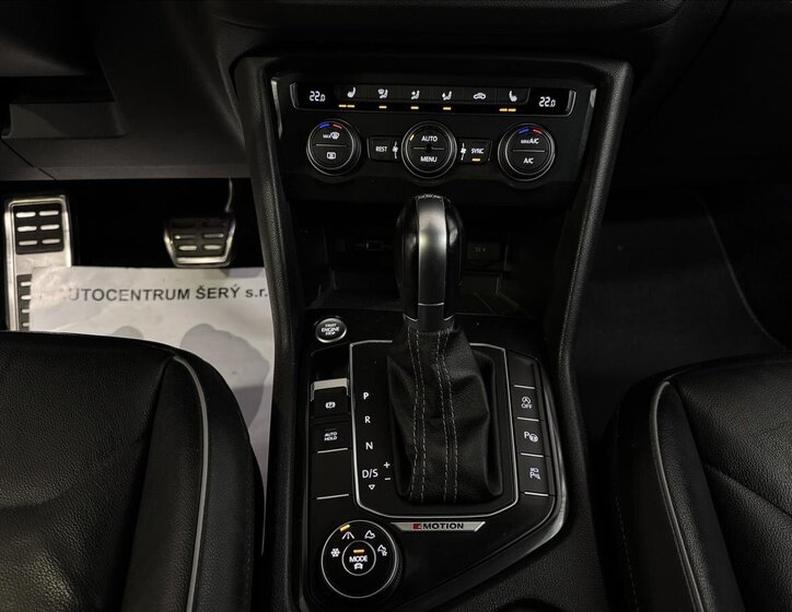 Volkswagen Tiguan Allspace SUV / Terénní 2,0 l 140 kw